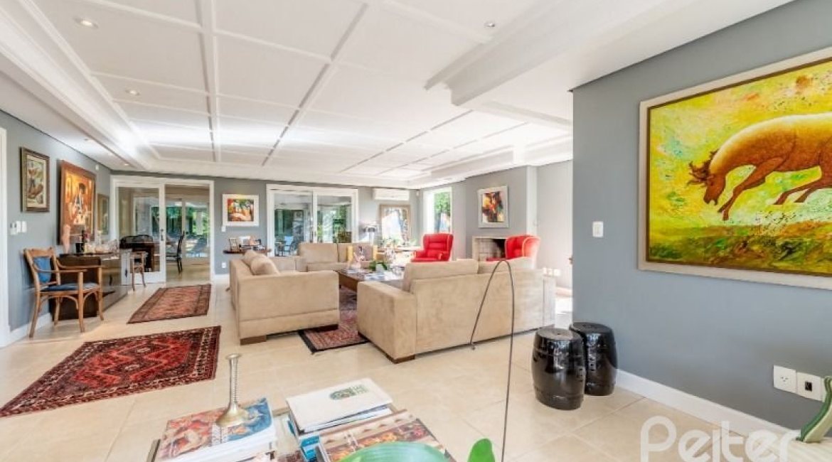  à venda, no bairro  em 