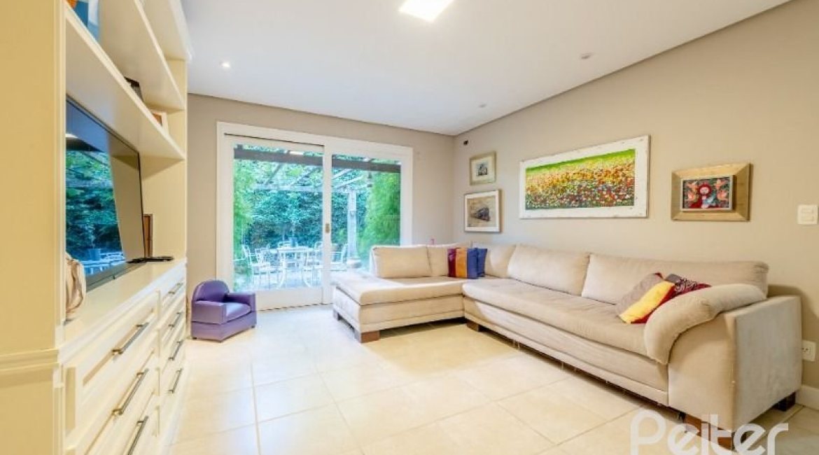  à venda, no bairro  em 