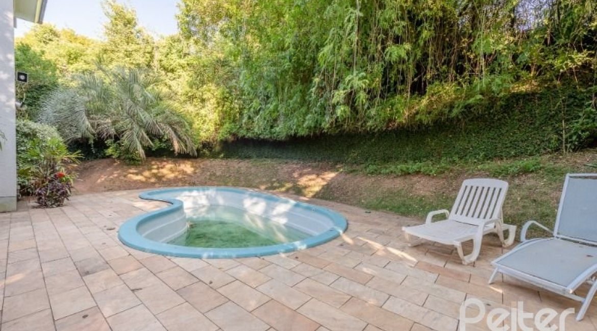  à venda, no bairro  em 