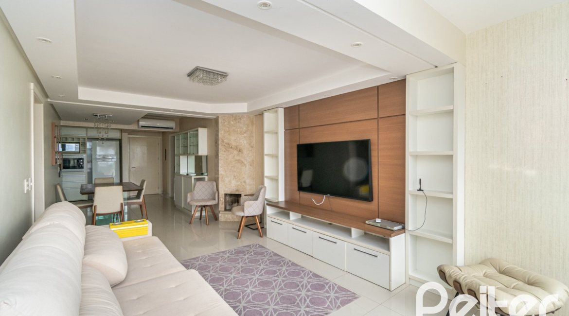 Apartamento à venda com 102m², 3 dormitórios, 1 suíte, 2 vagas, no bairro Tristeza em PORTO ALEGRE