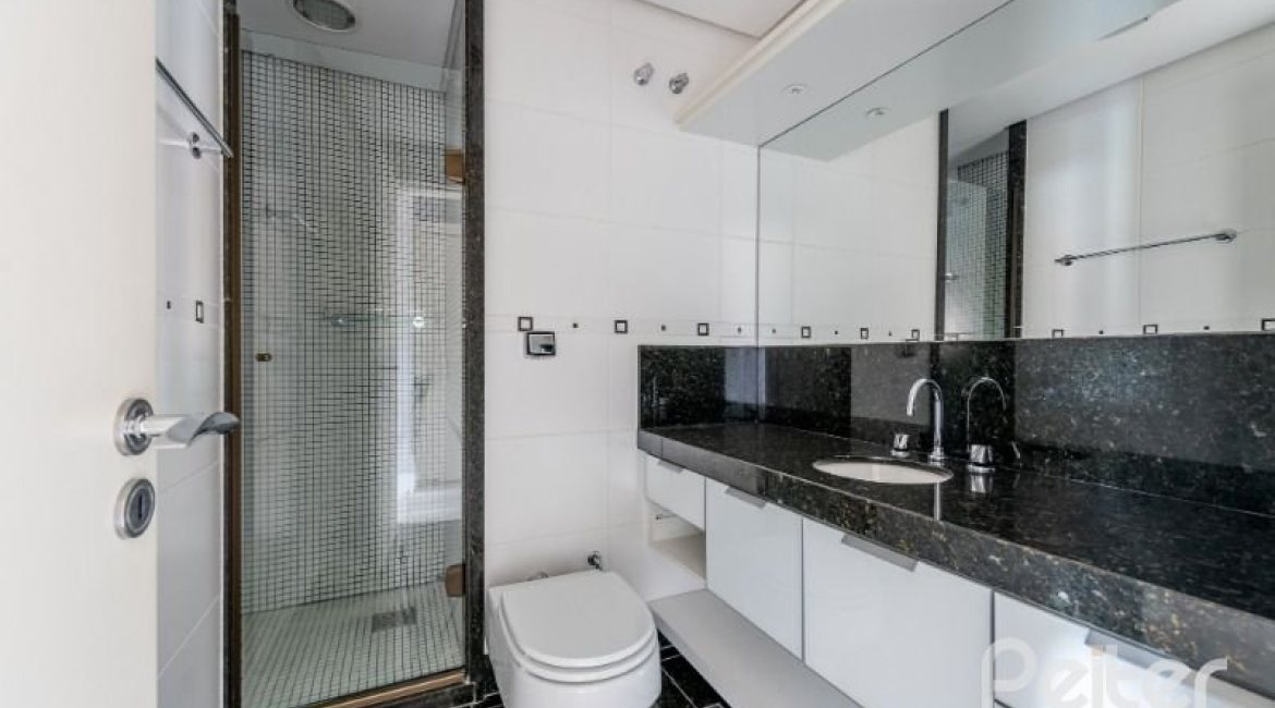 Apartamento à venda com 200m², 3 dormitórios, 3 suítes, 4 vagas, no bairro Cristal em PORTO ALEGRE