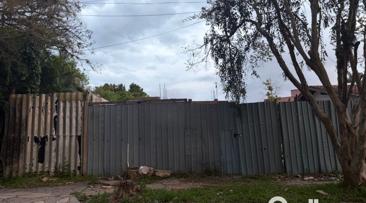 Terreno à venda com 446m², no bairro Vila Assunção em Porto Alegre