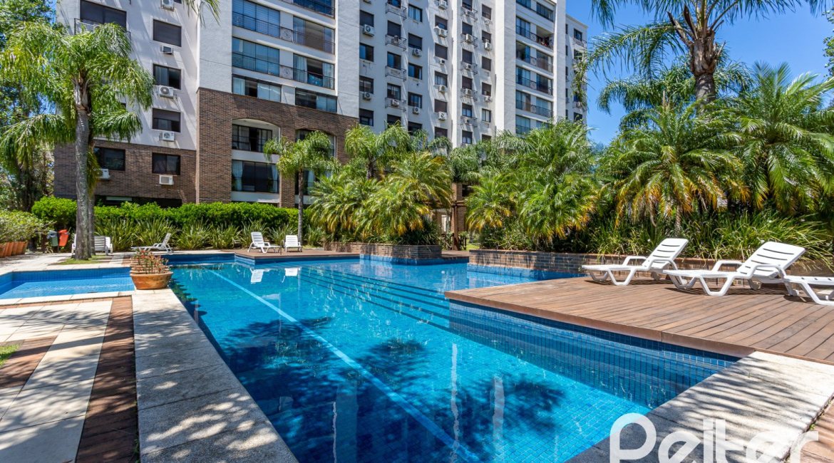 Apartamento à venda com 88m², 3 dormitórios, 1 suíte, 2 vagas, no bairro Tristeza em PORTO ALEGRE