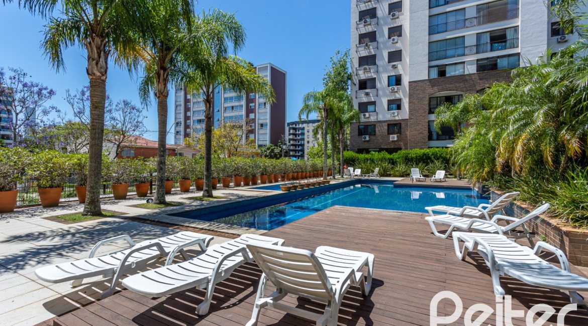Apartamento à venda com 88m², 3 dormitórios, 1 suíte, 2 vagas, no bairro Tristeza em PORTO ALEGRE
