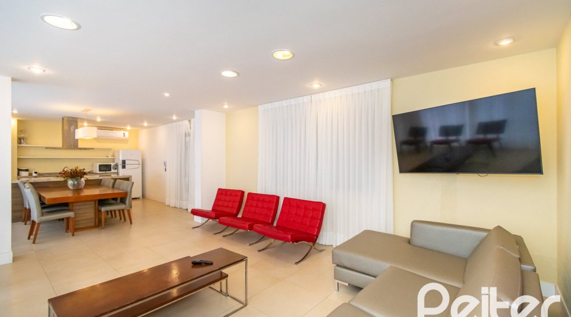 Apartamento à venda com 88m², 3 dormitórios, 1 suíte, 2 vagas, no bairro Tristeza em PORTO ALEGRE