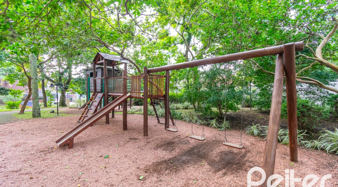 Apartamento à venda com 88m², 3 dormitórios, 1 suíte, 2 vagas, no bairro Tristeza em PORTO ALEGRE