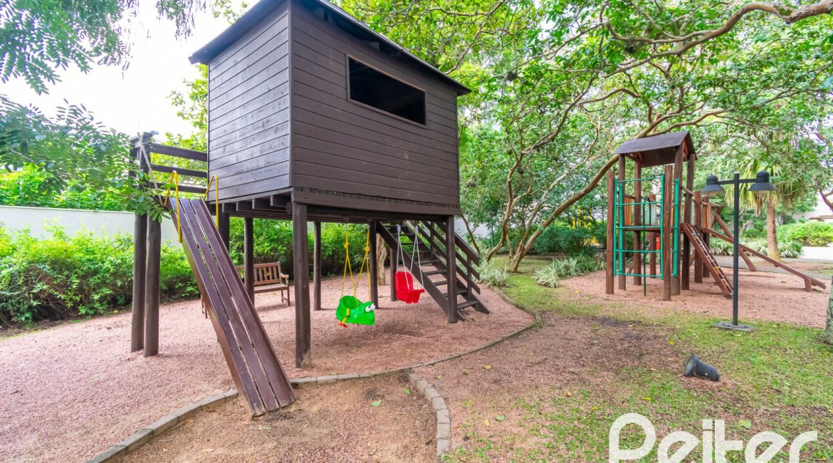 Apartamento à venda com 88m², 3 dormitórios, 1 suíte, 2 vagas, no bairro Tristeza em PORTO ALEGRE