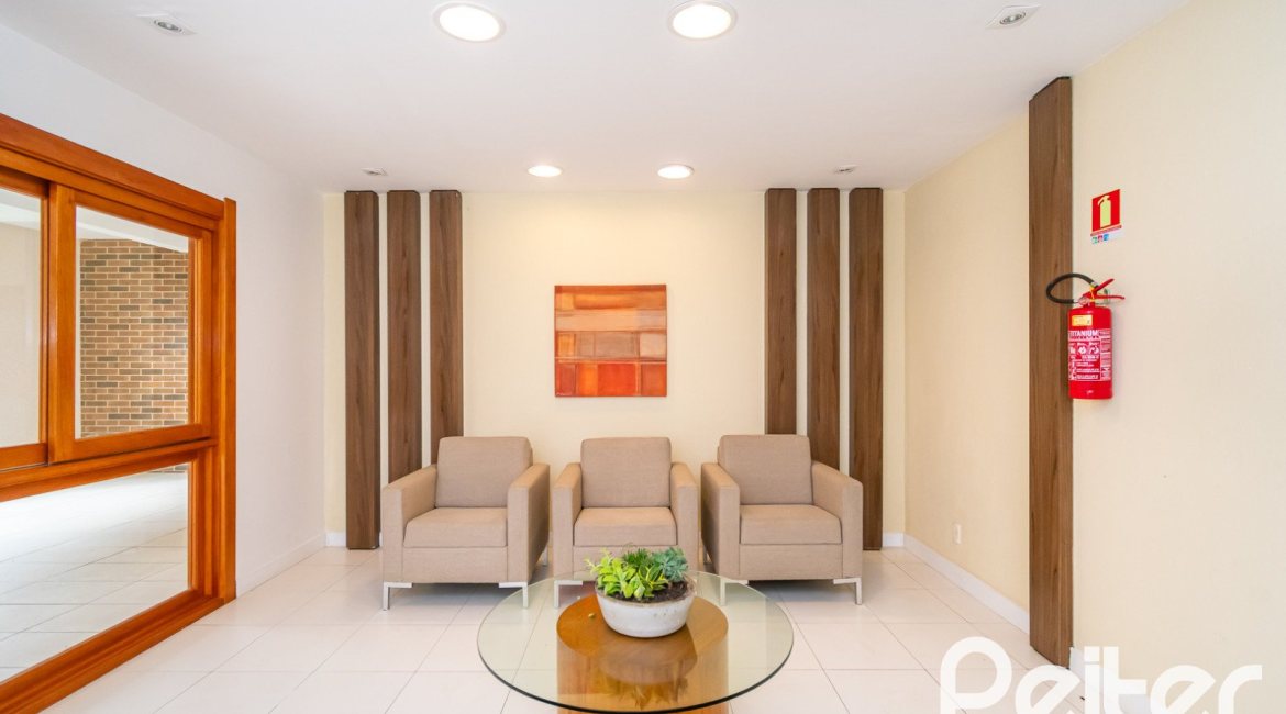 Apartamento à venda com 88m², 3 dormitórios, 1 suíte, 2 vagas, no bairro Tristeza em PORTO ALEGRE