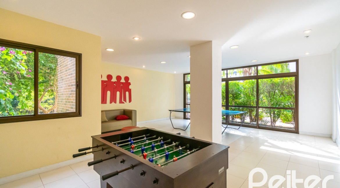 Apartamento à venda com 88m², 3 dormitórios, 1 suíte, 2 vagas, no bairro Tristeza em PORTO ALEGRE