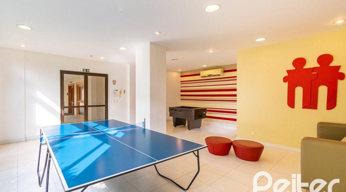 Apartamento à venda com 88m², 3 dormitórios, 1 suíte, 2 vagas, no bairro Tristeza em PORTO ALEGRE