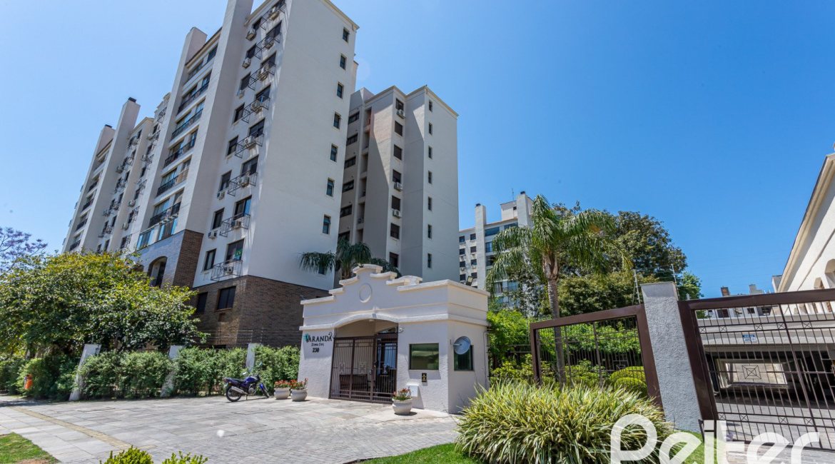 Apartamento à venda com 88m², 3 dormitórios, 1 suíte, 2 vagas, no bairro Tristeza em PORTO ALEGRE