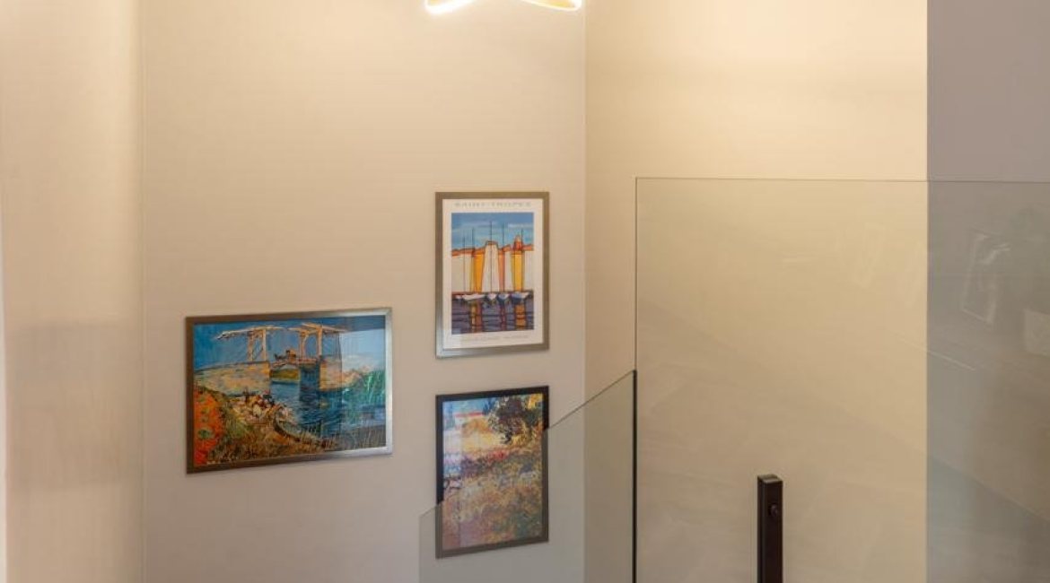 Casa em Condomínio à venda com 303m², 3 dormitórios, 3 suítes, 4 vagas, no bairro Alphaville em PORTO ALEGRE