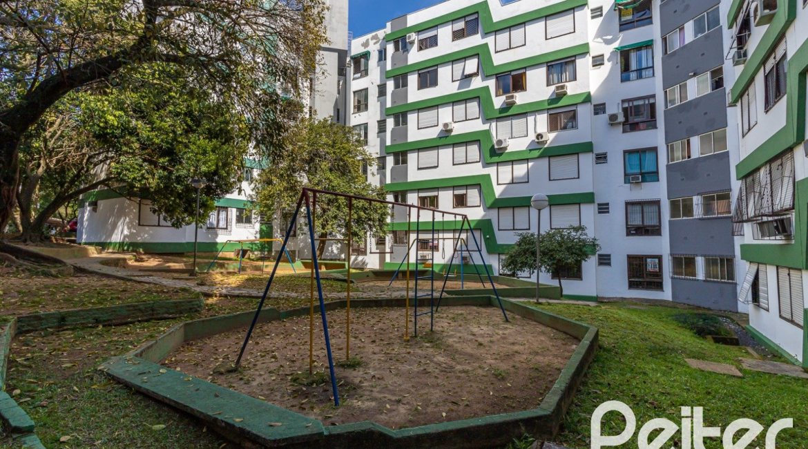 Apartamento à venda com 45m², 1 dormitório, no bairro Nonoai em PORTO ALEGRE