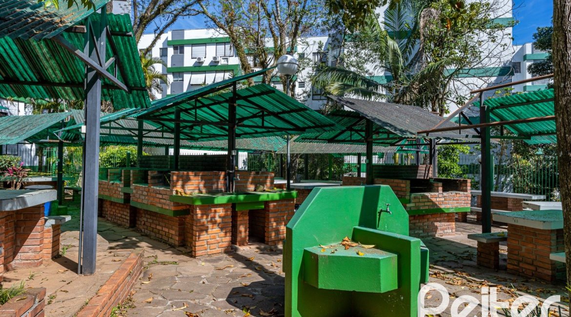 Apartamento à venda com 45m², 1 dormitório, no bairro Nonoai em PORTO ALEGRE