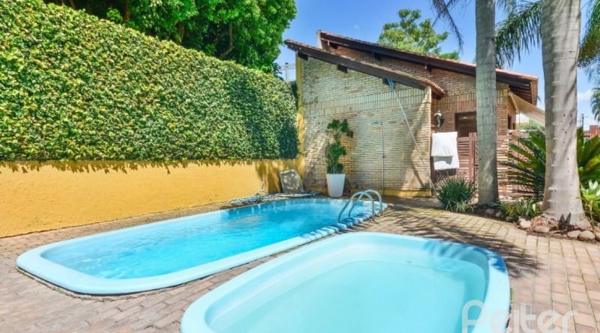  à venda, no bairro  em 