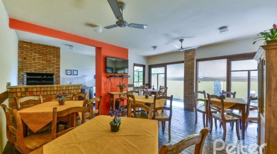  à venda, no bairro  em 