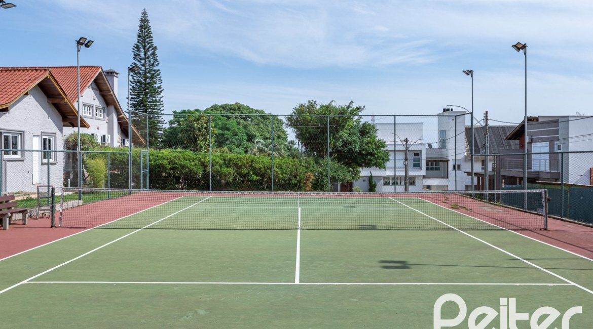 Casa em Condomínio à venda com 174m², 3 dormitórios, 3 suítes, 2 vagas, no bairro Hipica em PORTO ALEGRE
