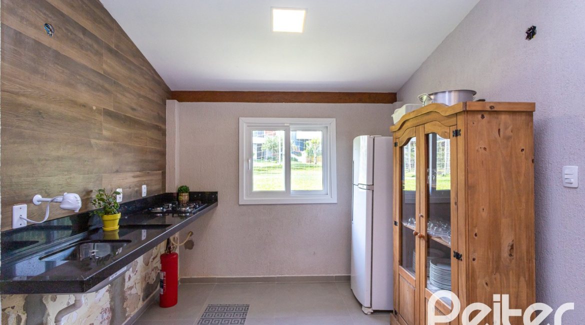 Casa em Condomínio à venda com 174m², 3 dormitórios, 3 suítes, 2 vagas, no bairro Hipica em PORTO ALEGRE