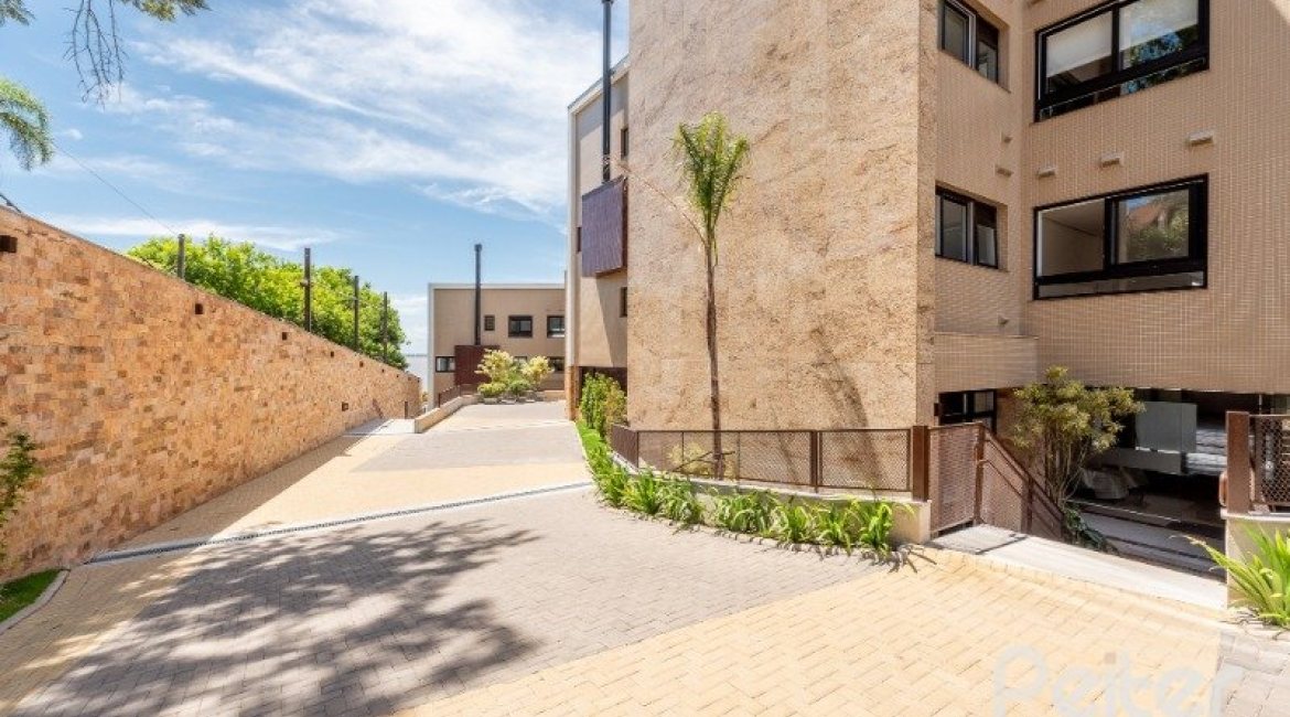 Empreendimento à venda, no bairro Vila Assuncao em PORTO ALEGRE