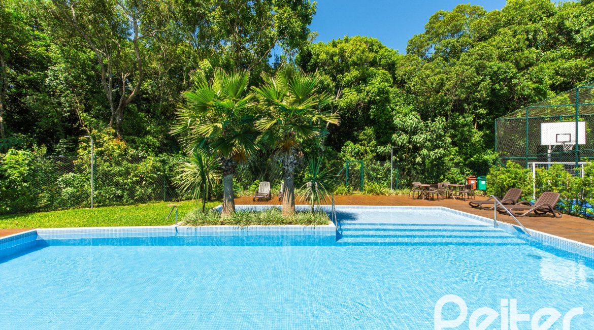 Casa em Condomínio à venda com 162m², 4 dormitórios, 2 suítes, 2 vagas, no bairro Vila Nova em PORTO ALEGRE