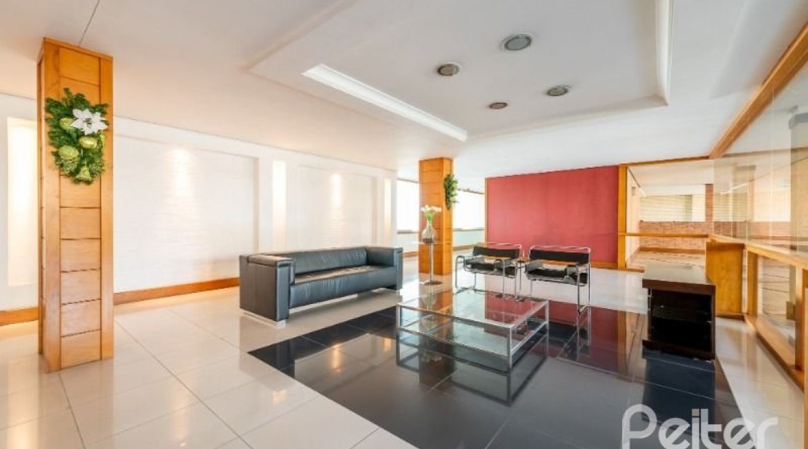 Apartamento à venda com 200m², 3 dormitórios, 3 suítes, 4 vagas, no bairro Cristal em PORTO ALEGRE