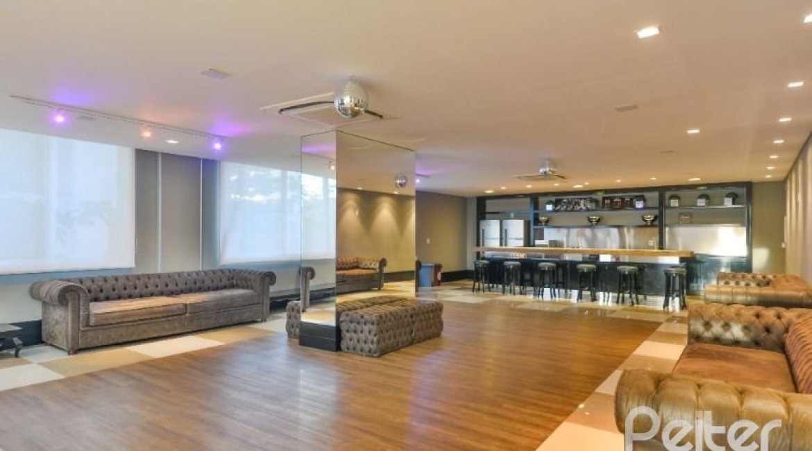 Empreendimento à venda, no bairro Menino Deus em PORTO ALEGRE