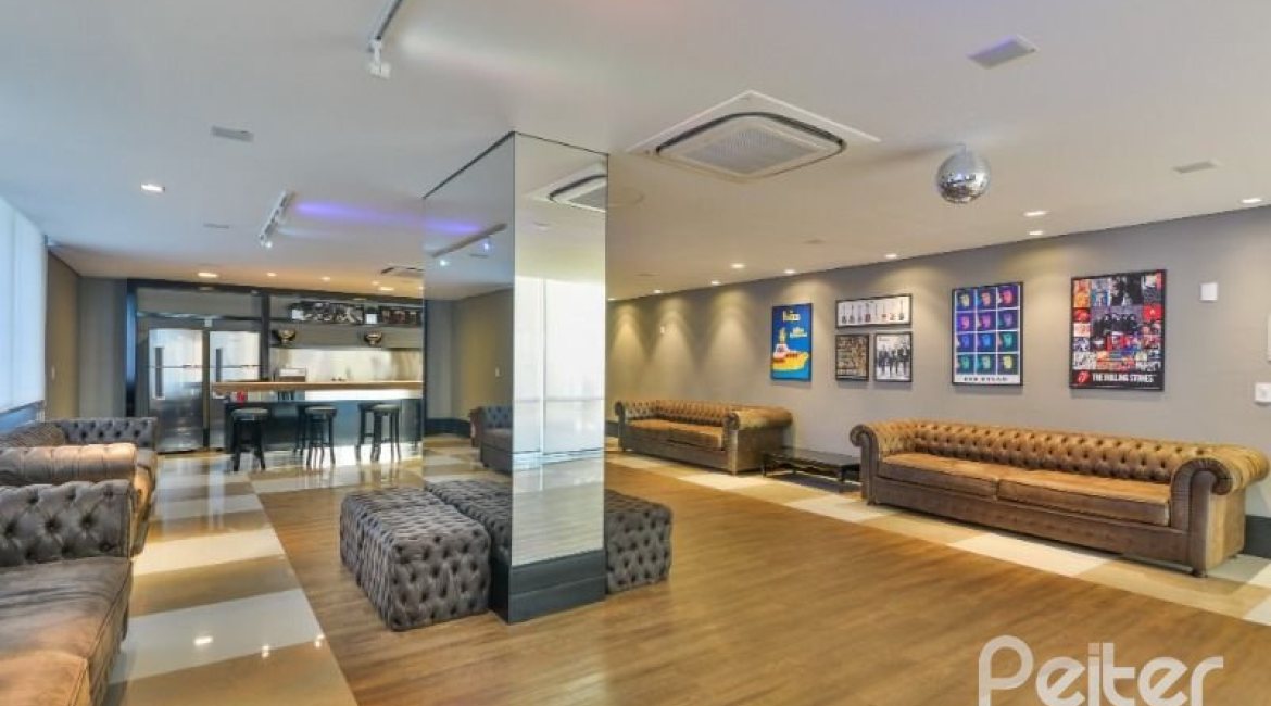 Empreendimento à venda, no bairro Menino Deus em PORTO ALEGRE