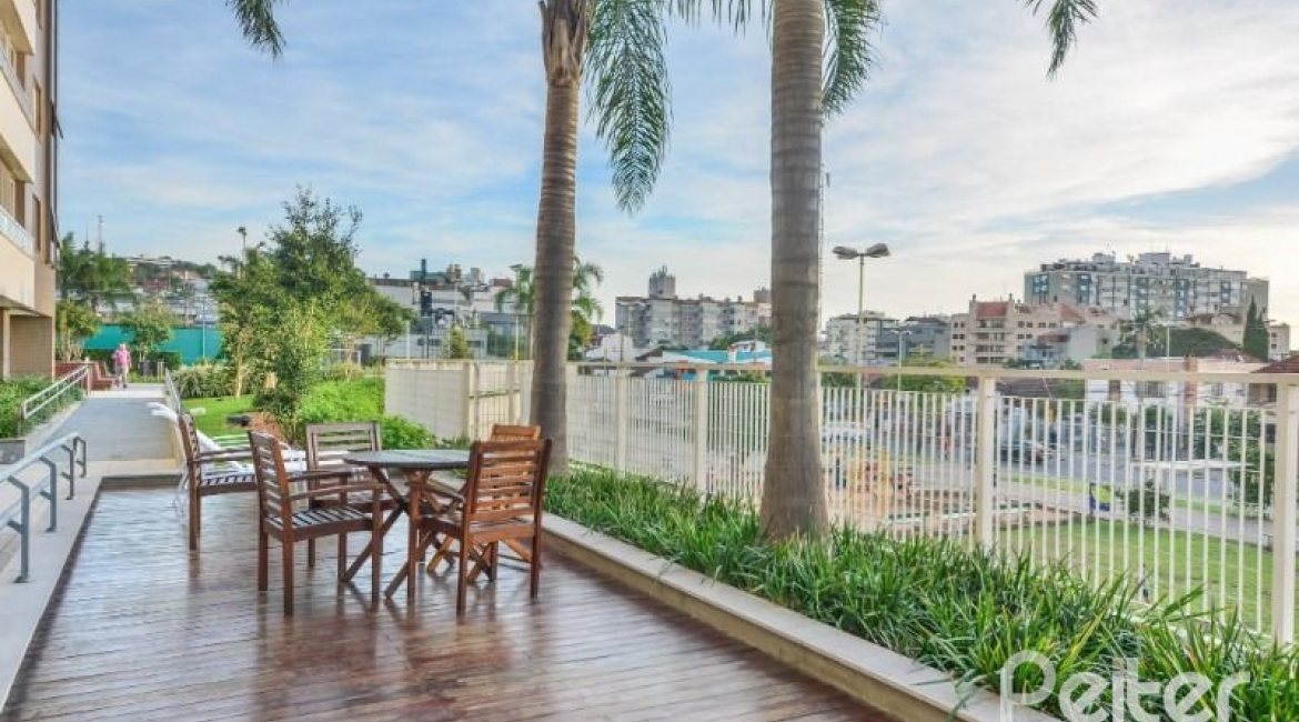 Empreendimento à venda, no bairro Menino Deus em PORTO ALEGRE