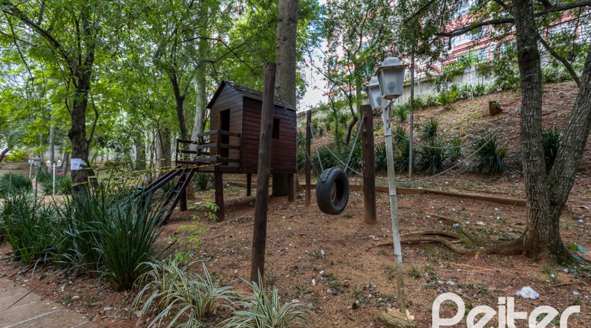 Apartamento à venda com 71m², 2 dormitórios, 1 suíte, 1 vaga, no bairro Cavalhada em PORTO ALEGRE