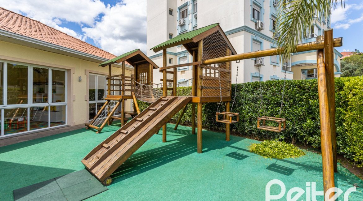 Apartamento à venda com 71m², 2 dormitórios, 1 suíte, 1 vaga, no bairro Cavalhada em PORTO ALEGRE