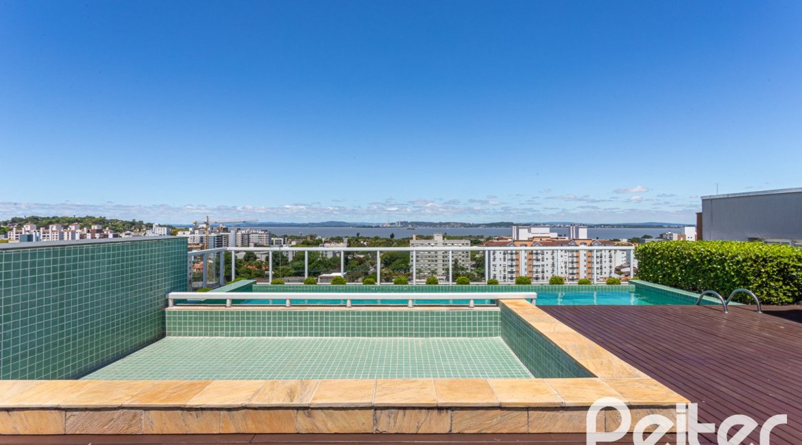 Apartamento à venda com 60m², 2 dormitórios, 1 suíte, 2 vagas, no bairro Tristeza em PORTO ALEGRE