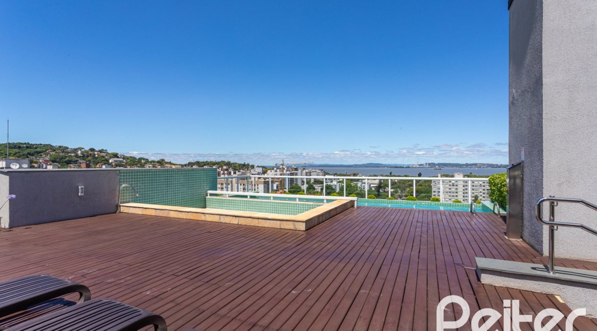 Apartamento à venda com 60m², 2 dormitórios, 1 suíte, 2 vagas, no bairro Tristeza em PORTO ALEGRE