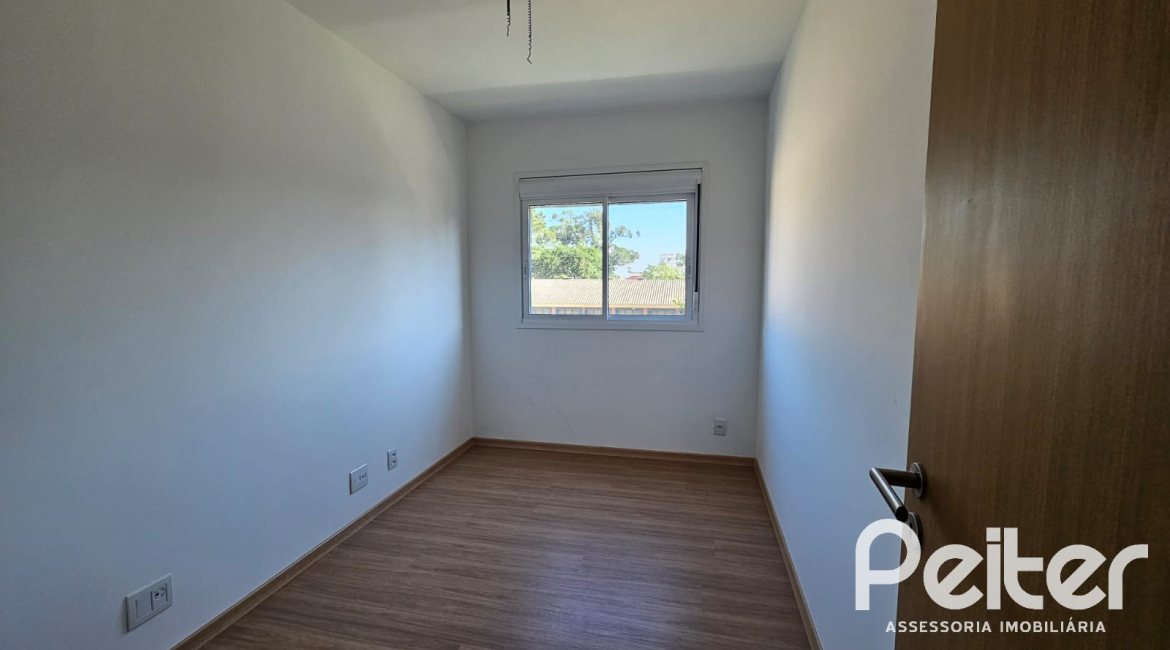 Apartamento à venda com 60m², 2 dormitórios, 1 suíte, 2 vagas, no bairro Tristeza em PORTO ALEGRE