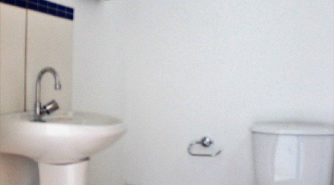 Casa à venda com 290m², 3 dormitórios, 6 vagas, no bairro Menino Deus em Porto Alegre