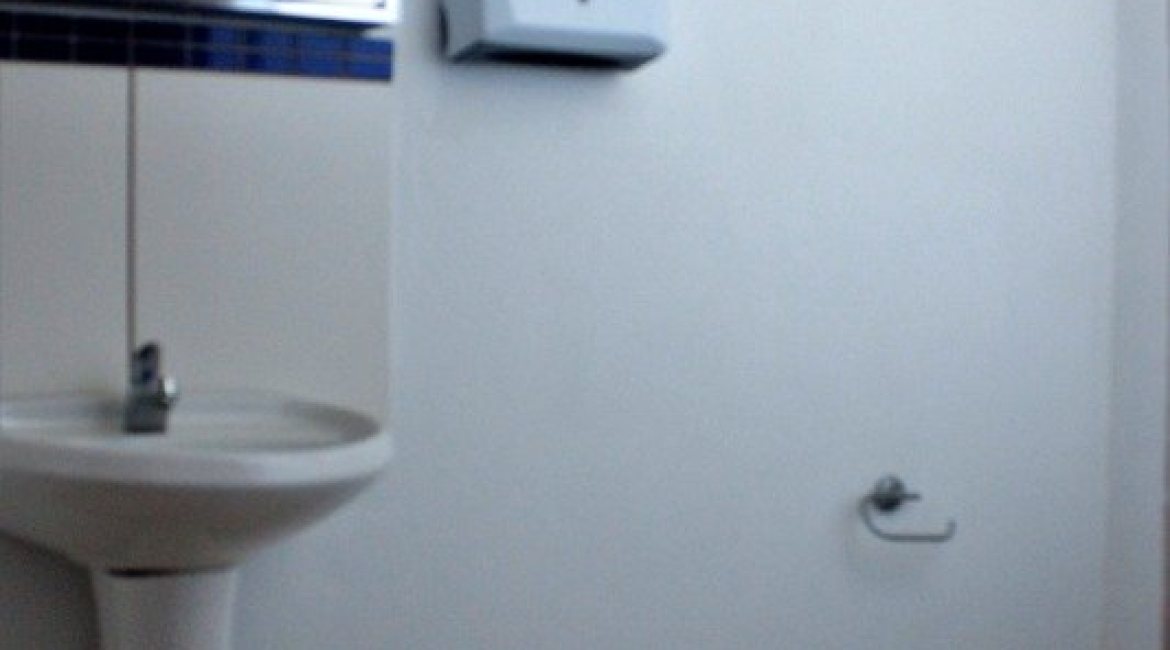 Casa à venda com 290m², 3 dormitórios, 6 vagas, no bairro Menino Deus em Porto Alegre