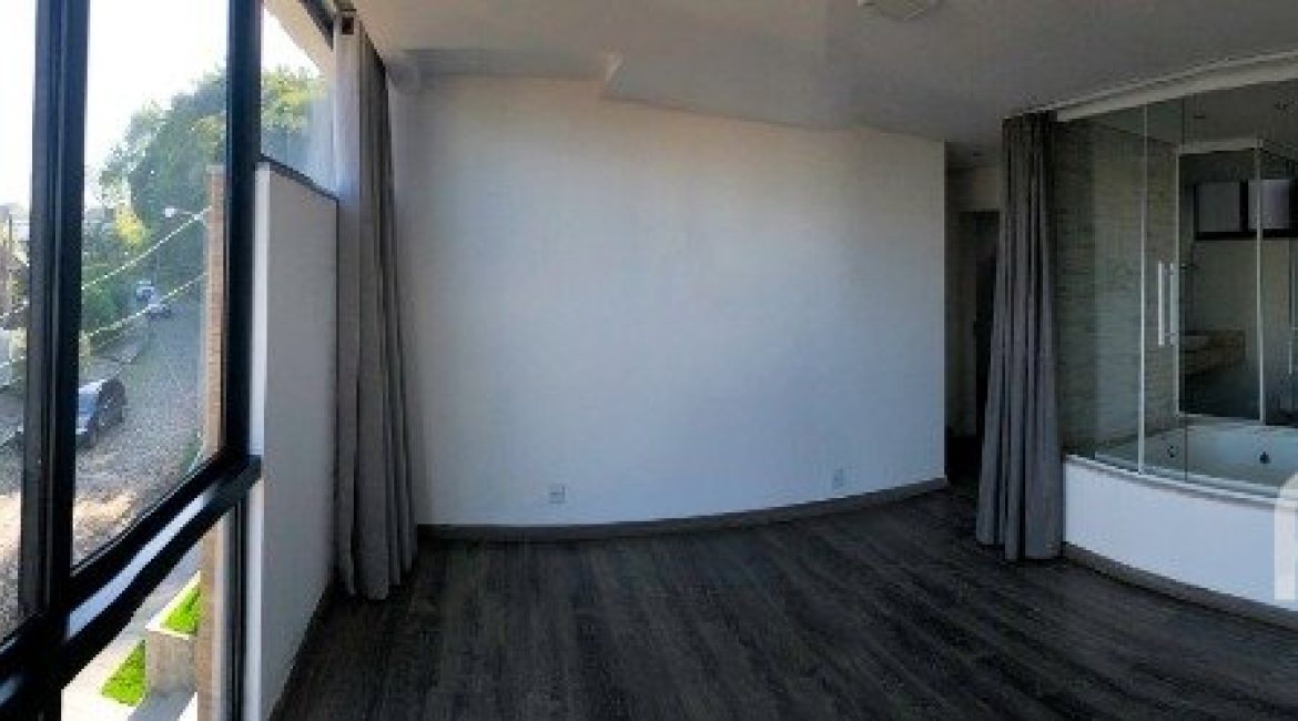 Casa em Condomínio à venda com 284m², 3 dormitórios, 1 suíte, 2 vagas, no bairro Nonoai em Porto Alegre