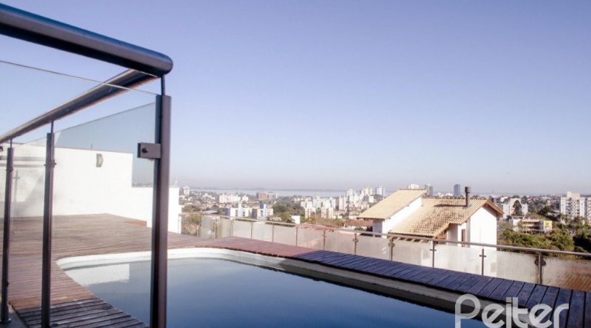 Casa em Condomínio à venda com 284m², 3 dormitórios, 1 suíte, 2 vagas, no bairro Nonoai em Porto Alegre