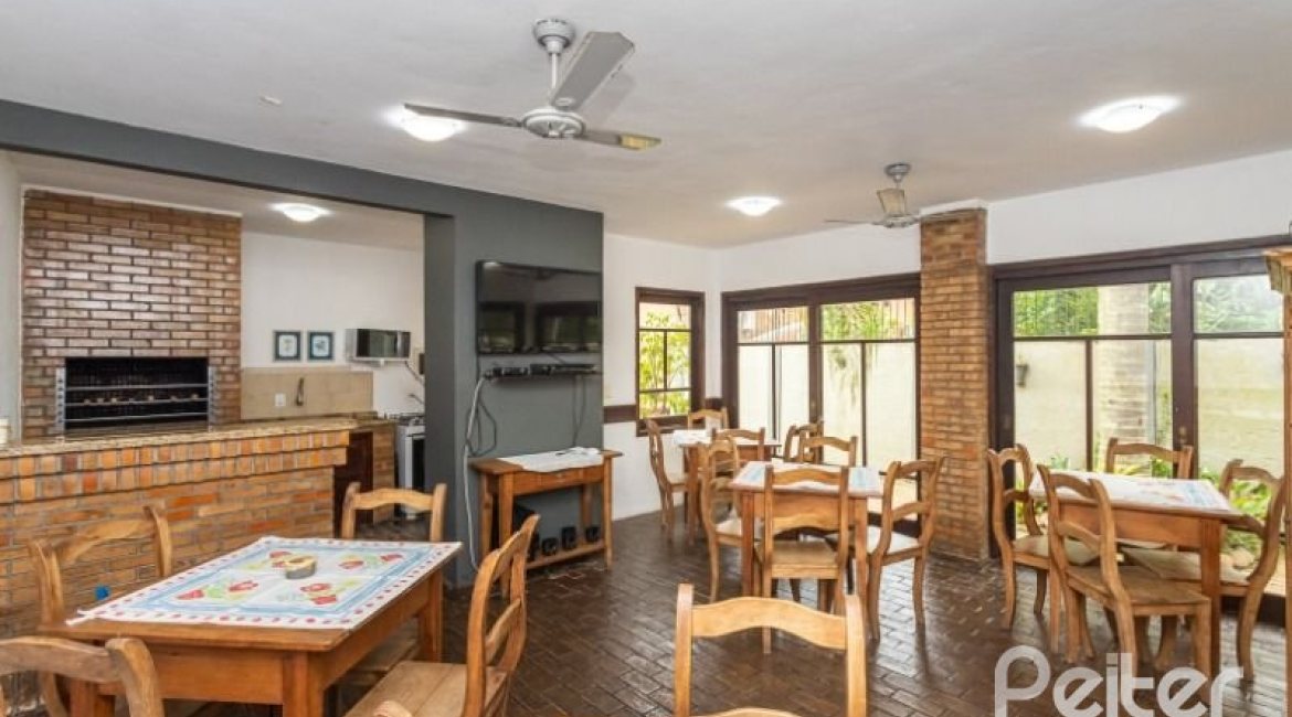  à venda, no bairro  em 