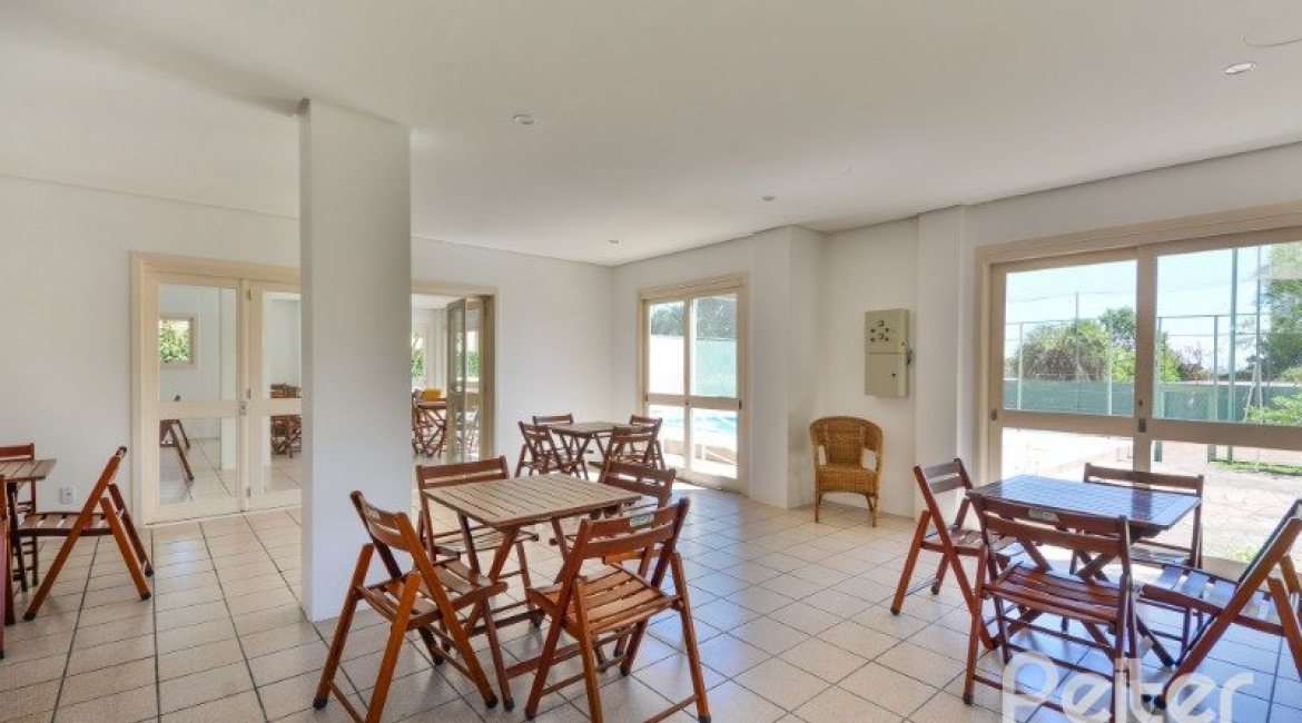 Apartamento à venda com 76m², 2 dormitórios, 1 suíte, 1 vaga, no bairro Tristeza em Porto Alegre