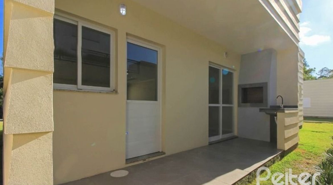 Casa em Condomínio à venda com 123m², 3 dormitórios, 1 suíte, 2 vagas, no bairro Hípica em Porto Alegre