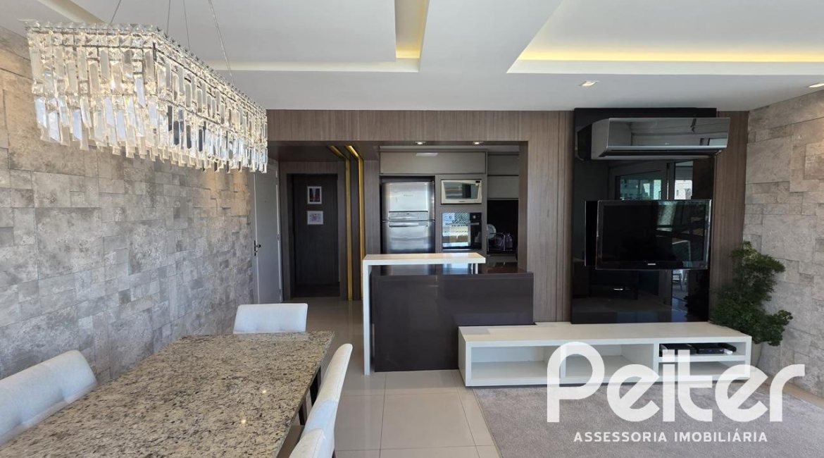 Apartamento à venda com 89m², 2 dormitórios, 1 suíte, 1 vaga, no bairro Tristeza em Porto Alegre