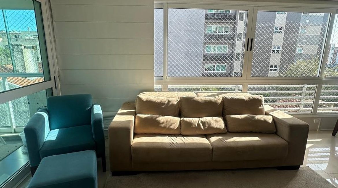Apartamento à venda com 89m², 2 dormitórios, 1 suíte, 1 vaga, no bairro Tristeza em Porto Alegre