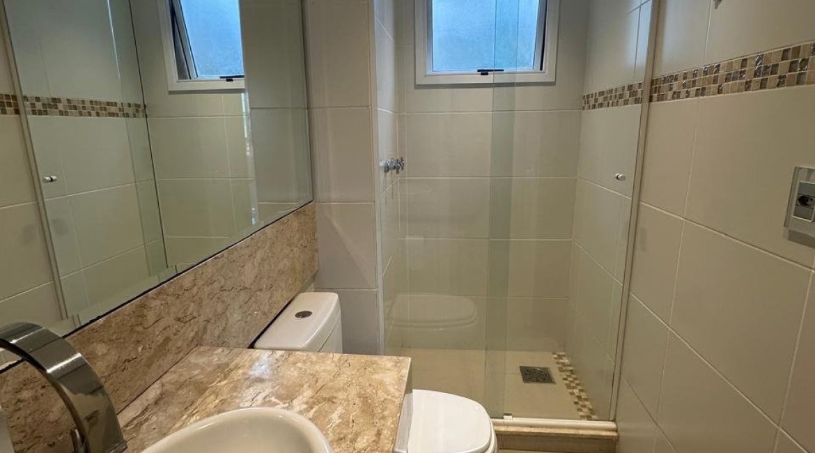 Apartamento à venda com 89m², 2 dormitórios, 1 suíte, 1 vaga, no bairro Tristeza em Porto Alegre