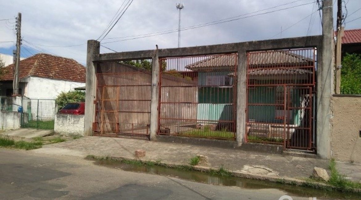 Terreno à venda com 616m², no bairro Camaquã em Porto Alegre