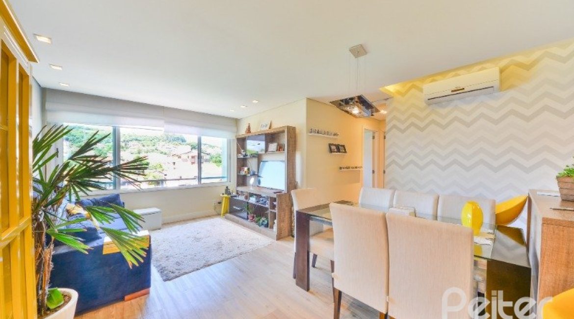 Apartamento à venda com 73m², 3 dormitórios, 1 suíte, 2 vagas, no bairro Tristeza em Porto Alegre