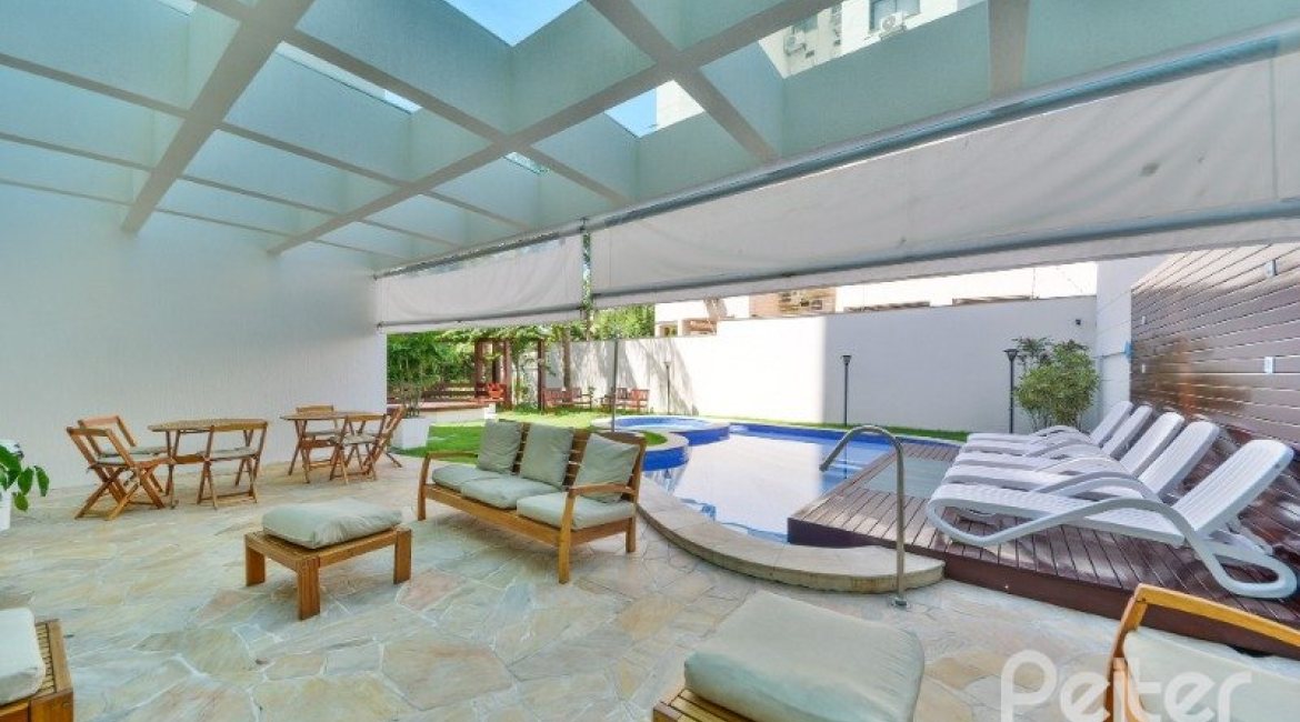 Apartamento à venda com 73m², 3 dormitórios, 1 suíte, 2 vagas, no bairro Tristeza em Porto Alegre