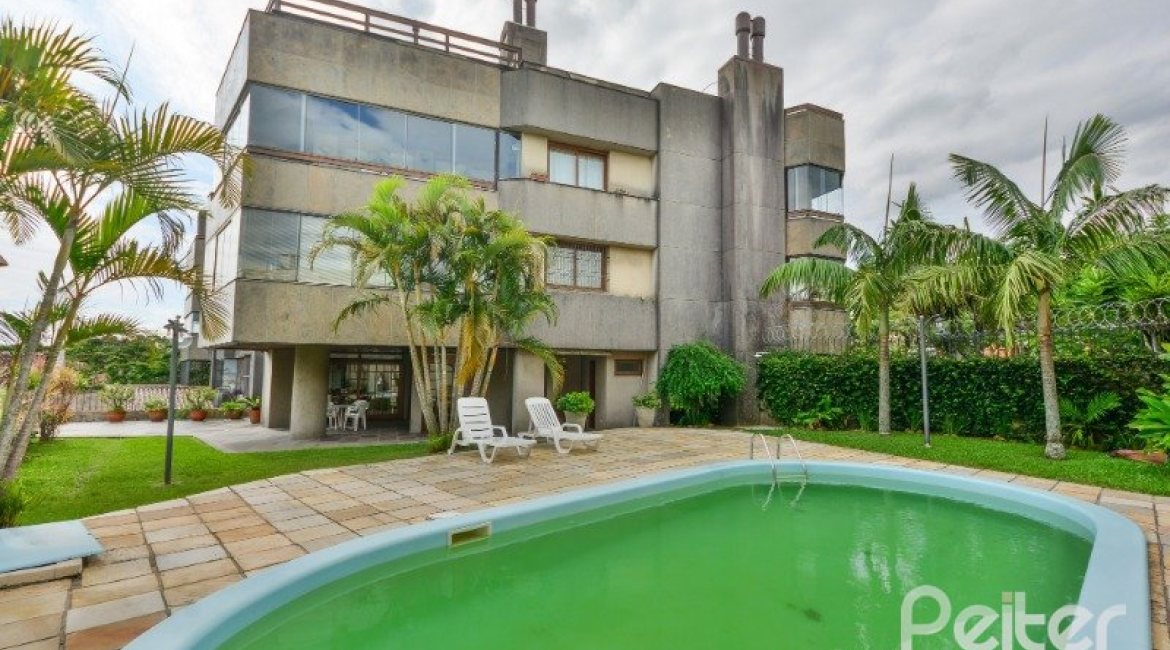 Apartamento à venda com 246m², 3 dormitórios, 1 suíte, 2 vagas, no bairro Cristal em Porto Alegre