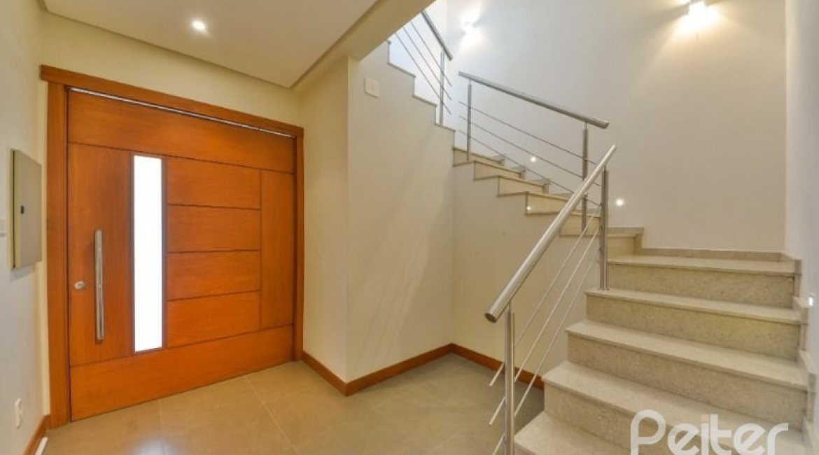 Casa em Condomínio à venda com 397m², 4 dormitórios, 4 suítes, 3 vagas, no bairro Vila Conceicao em PORTO ALEGRE