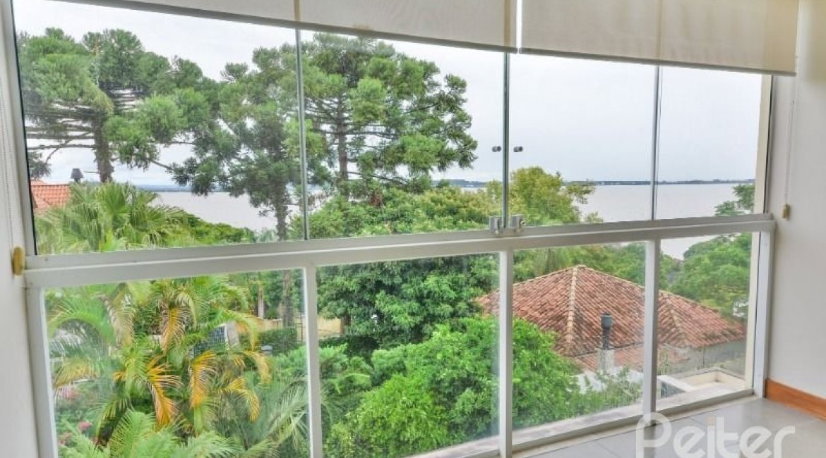 Casa em Condomínio à venda com 397m², 4 dormitórios, 4 suítes, 3 vagas, no bairro Vila Conceicao em PORTO ALEGRE