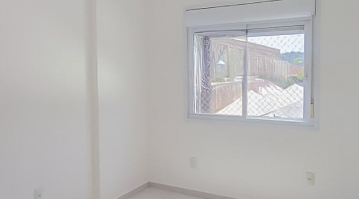 Apartamento à venda com 65m², 2 dormitórios, 1 suíte, 1 vaga, no bairro Camaquã em Porto Alegre